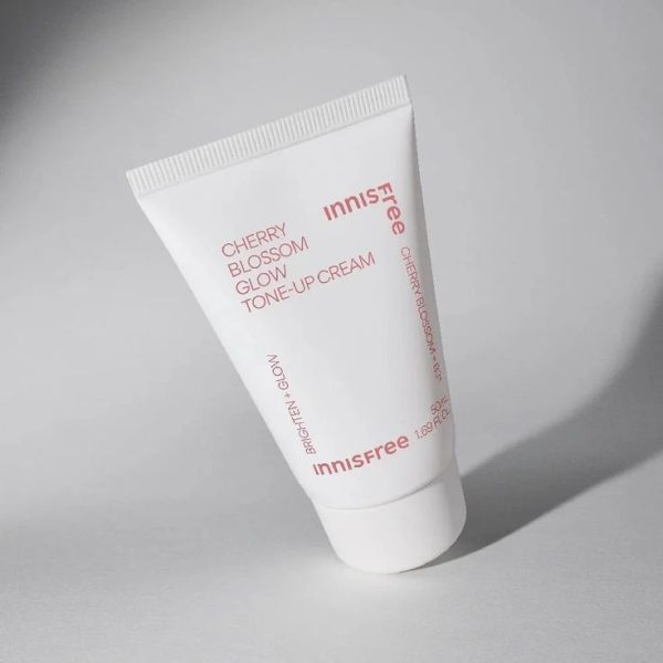 Innisfree Jeju Cherry Blossom Glow Tone-up Cream(50ml)
মেয়াদ ২৬/০৮/১৬